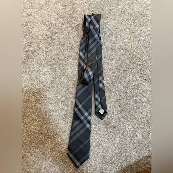 Burberry Other - Burberry Elegant Gray Plaid Men's Tie
